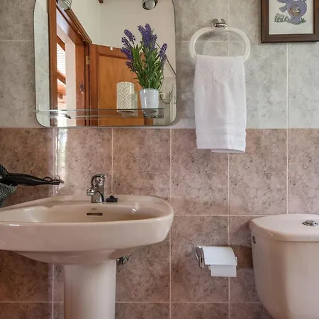 Casa de Férias Casa Gloria 3 *